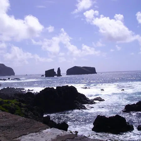 Mosteiros Vineyards House, Nature Praia&Sunset Guest house *