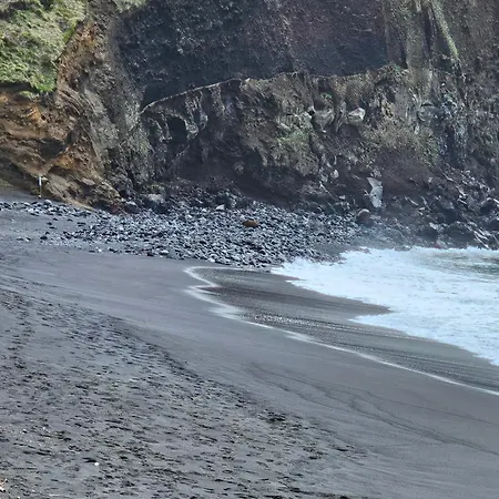 Vineyards House, Nature Praia&sunset Pensionat 4*