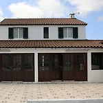 Vineyards House - Heated Swimming-pool - Nature & Sunset - Pensión 4*