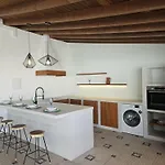 Vineyards House - Heated Swimming-pool - Nature & Sunset - Pensión 4*
