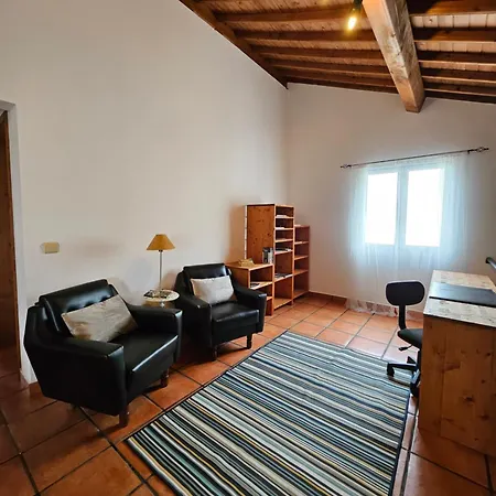 Mosteiros Vineyards House, Nature Praia&sunset Affittacamere *