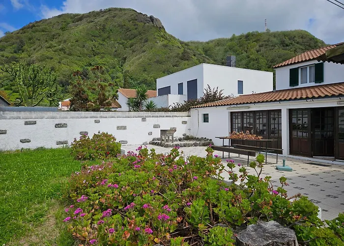 Vineyards House, Nature Praia&sunset Guest house Mosteiros (Azores)